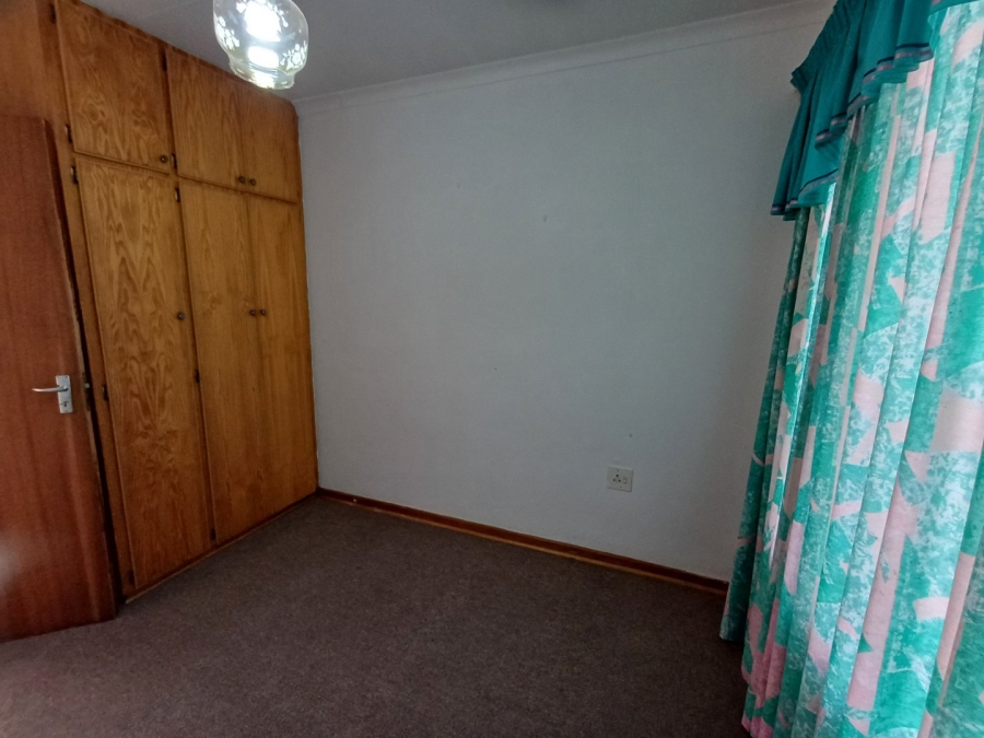 3 Bedroom Property for Sale in Langenhovenpark Free State